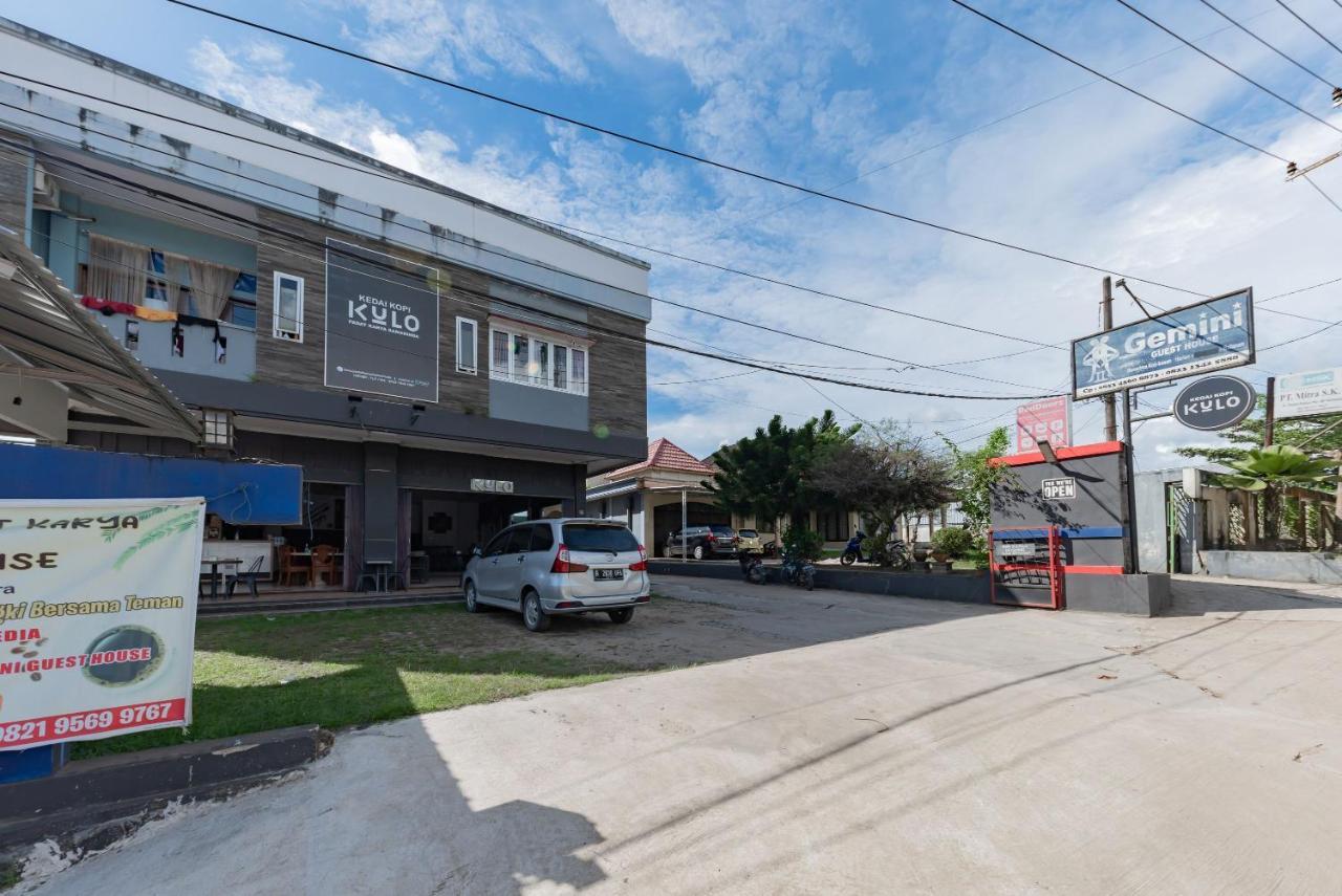 Reddoorz Near Gor Sempaja Samarinda Hotel Kültér fotó