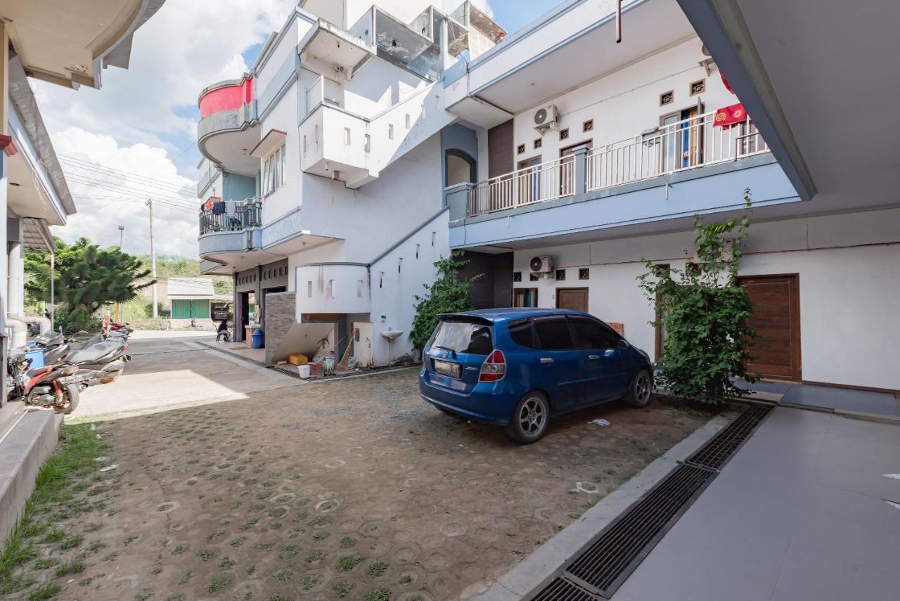 Reddoorz Near Gor Sempaja Samarinda Hotel Kültér fotó